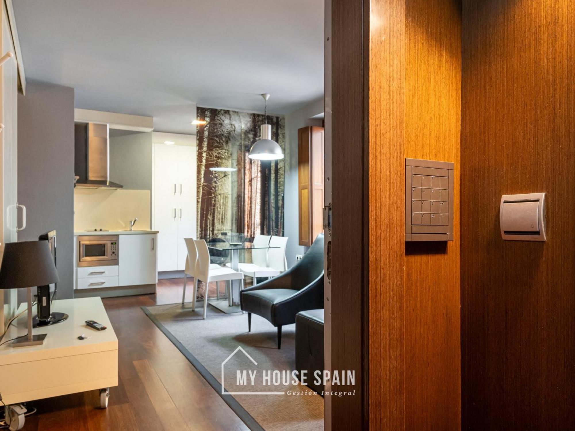 Myhousespain - Apartamentos Moros 41 기욘 외부 사진